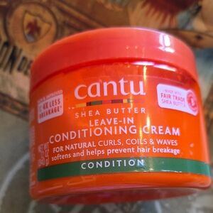 Cantu,Shea Butter, Leave-In Conditioning Cream. 12 oz, New